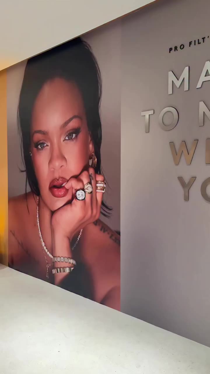✨No dejen que nada ni nadie limite sus sueños🤎👩🏽 pop up de @fentybeauty en…