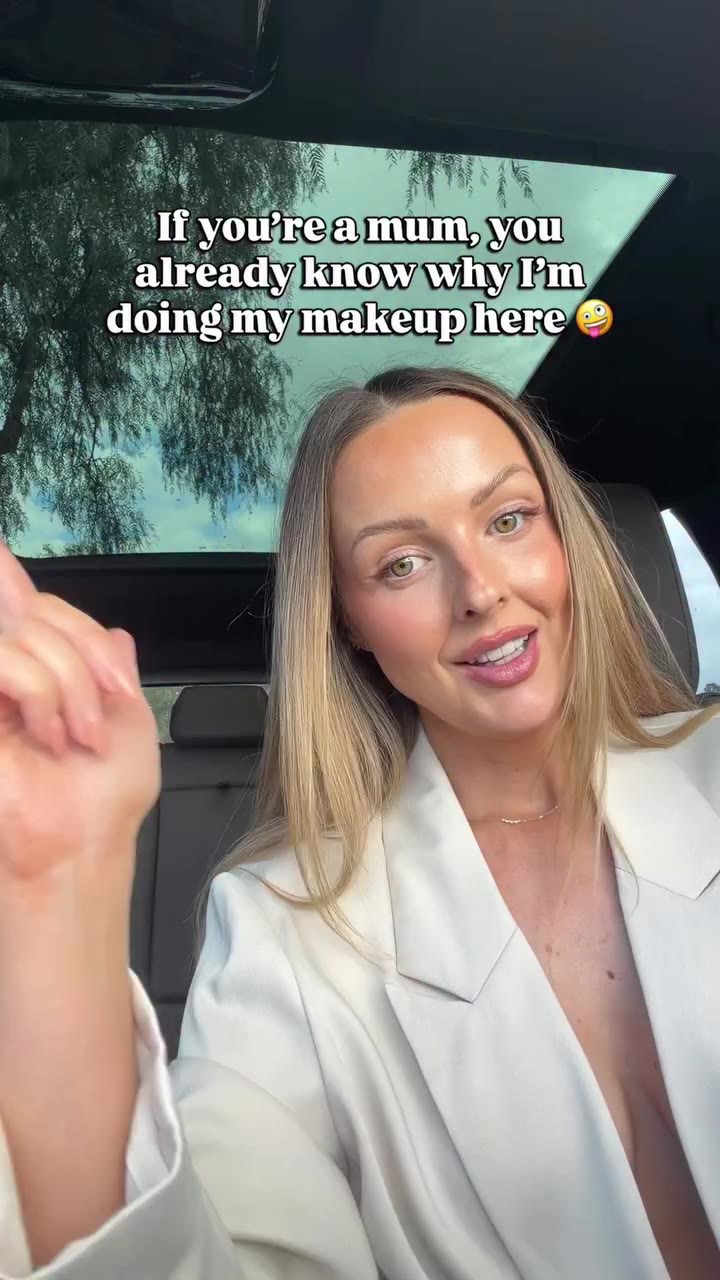 Proof that doing your makeup in the car is sometimes just part of busy mum…