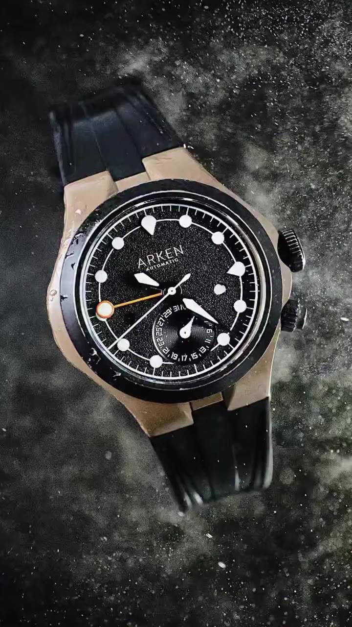 👉 How we added a little action to this watch shot… 💦📸 The Arken Alterum…