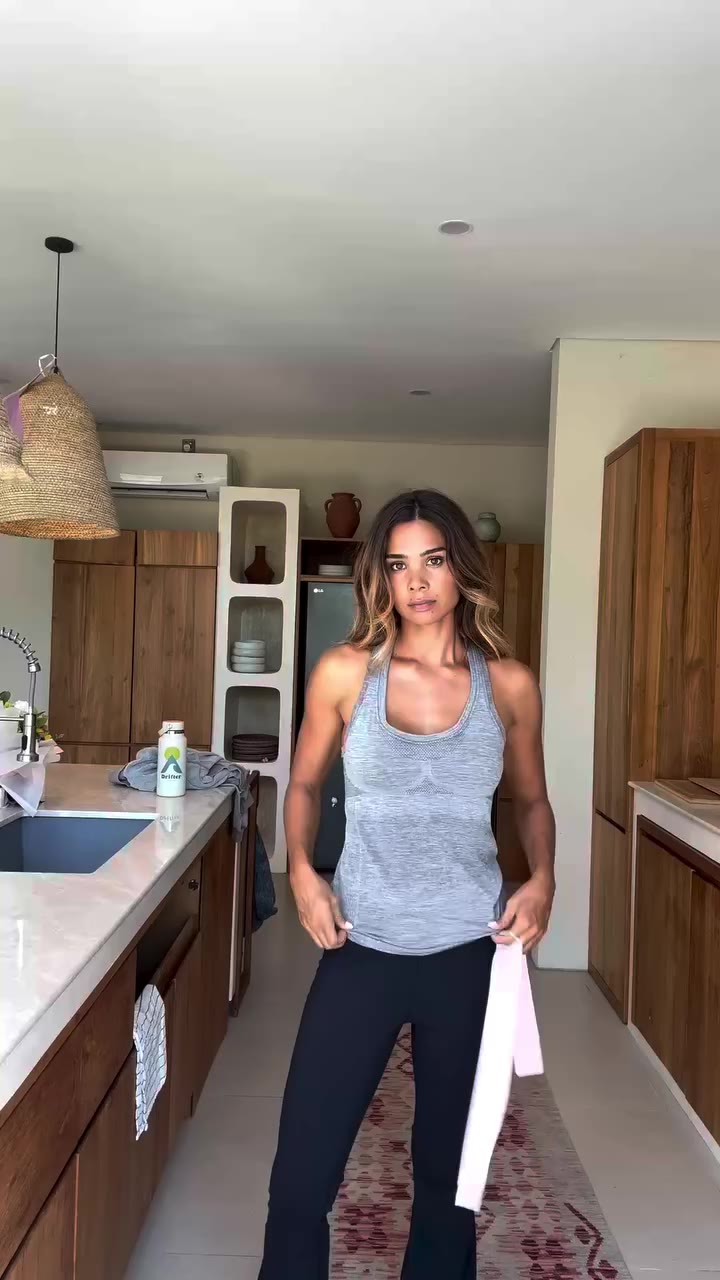 Tailor your top in seconds without ruining it or making any permanent…
