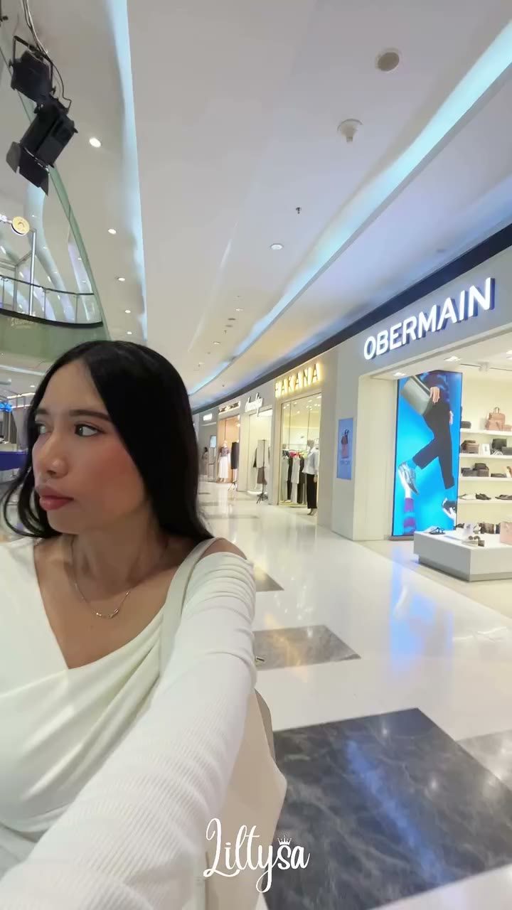 POV: udah lama kepo sama @crusitaofficial, terus tiba-tiba nemu offline…