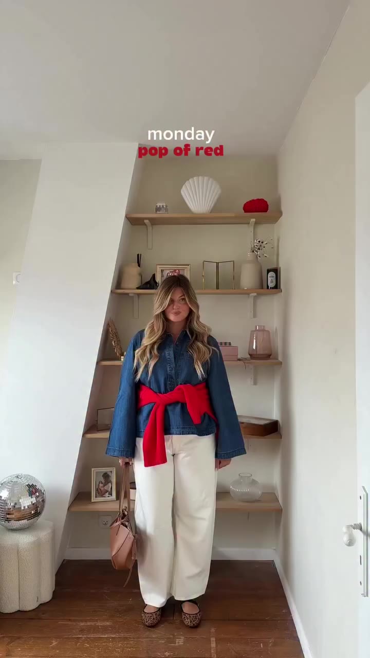 Spotted: @claudia.dfce taking us through our dream week of outfits 📆⁣ ⁣ Which…