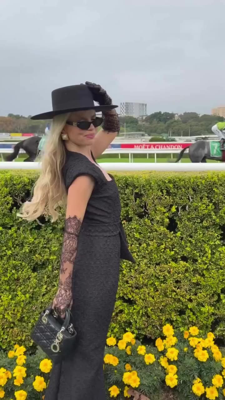 Classic colour, unmissable trackside elegance. @staceyhemeraroberts styles the…