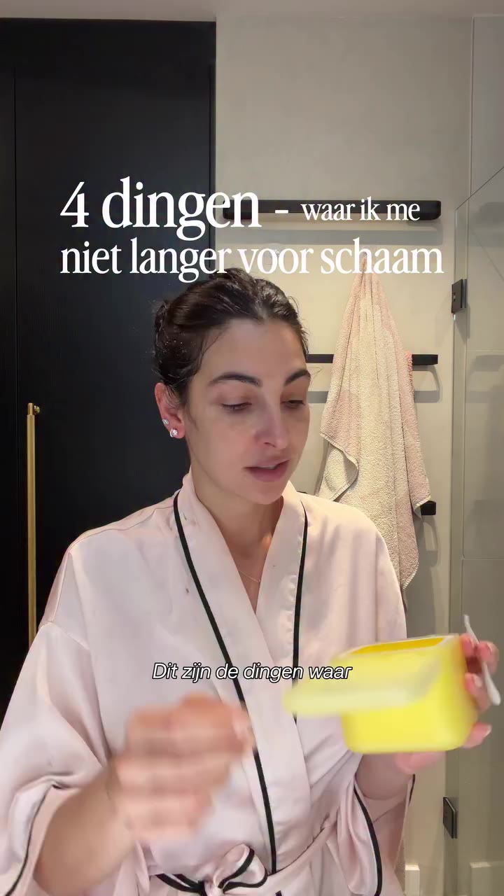 Overigens: deze video is voor mijn girlies lol 💗 @nivea #celebrateskin ad