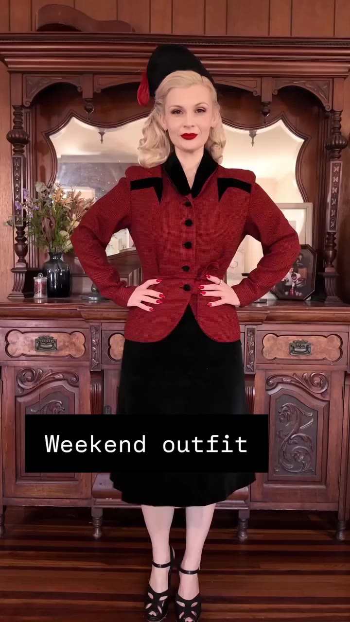 I love mix and matching suit sets, this gorgeous jacket I picked up from…