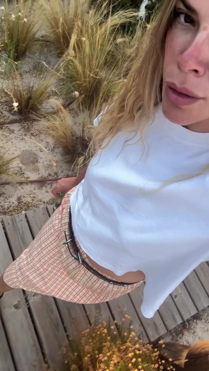 Summer stroll in the Rico skirt.