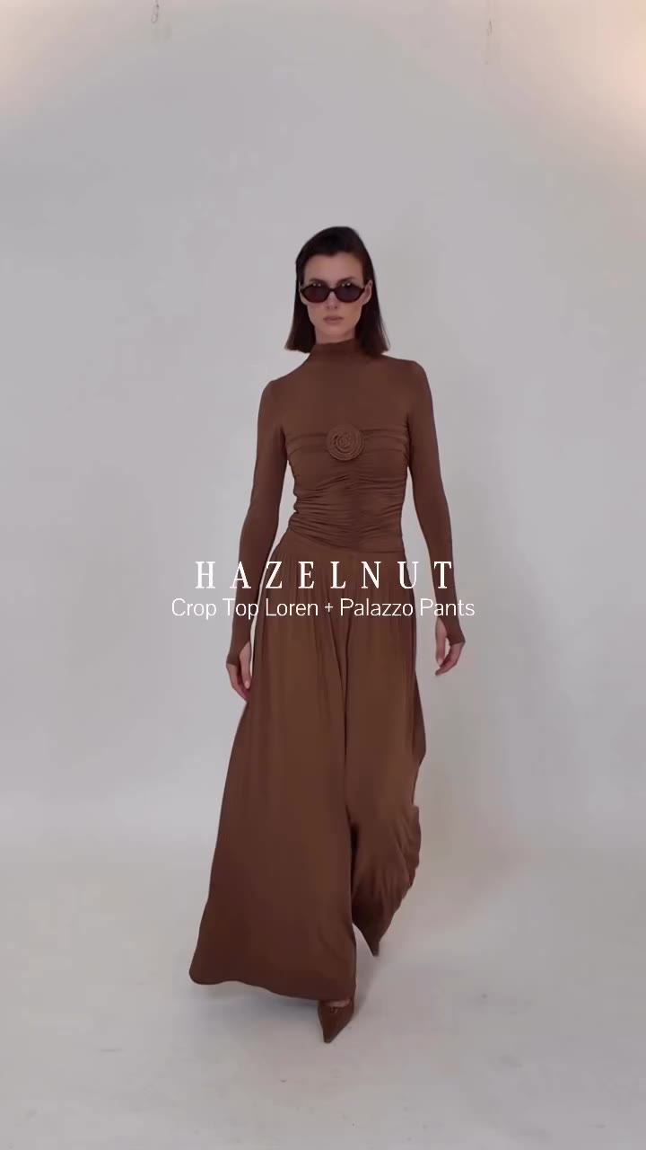 NOWY KOLOR W PALECIE AW 26/27 - HAZELNUT 🤎 HAZELNUT to głęboki, wyrafinowany…