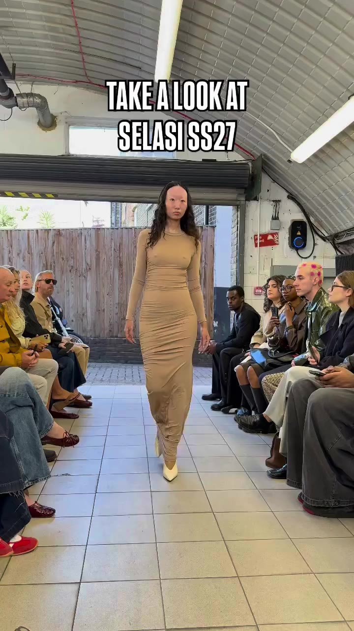 #SELASI SS27 #LondonFashionWeek… Earthy tones, beige and white came together…