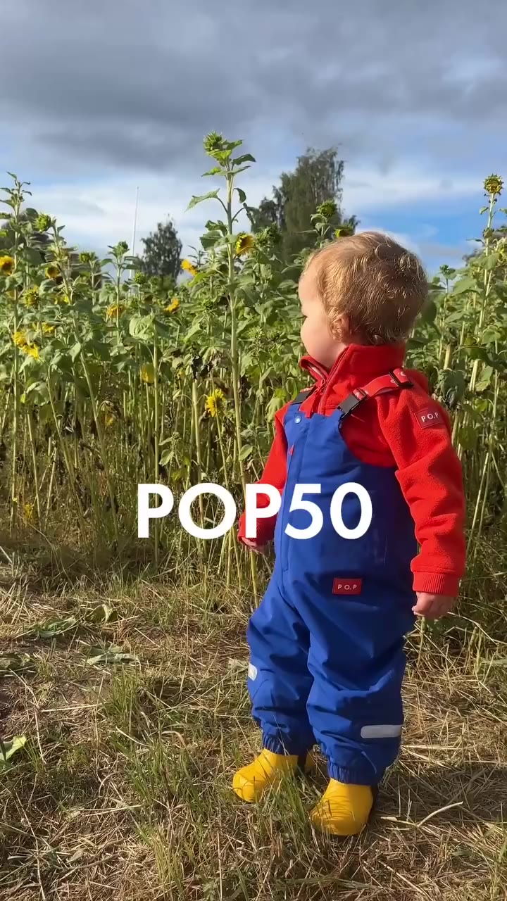 50 years of play. Still going strong 🌻⁠ Fleece + shell trousers, ready for…