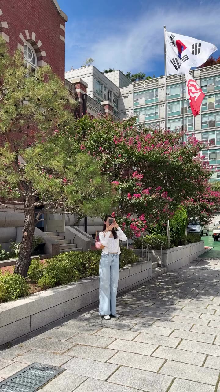 This is my first time in Seoul and I enjoyed it so much🥰 There are so many…