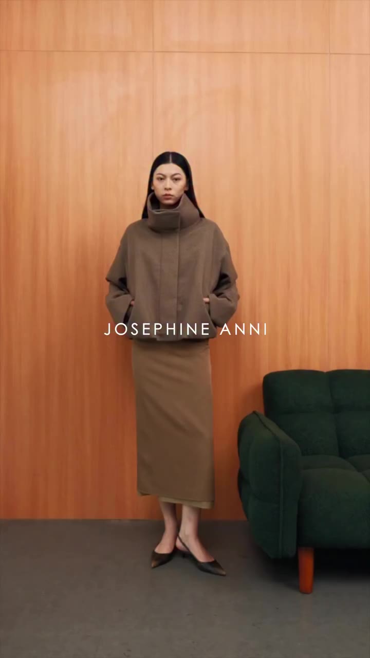 The signatures, renewed in seasonal colorways and tactile textures for the…