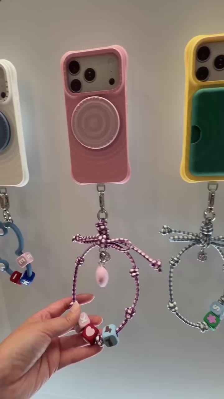 お気に入りのスマホケース、探してない？☁️🤍 新宿マルイのCASETiFYでは、 お気に入りのデザインを選ぶだけでなく、…