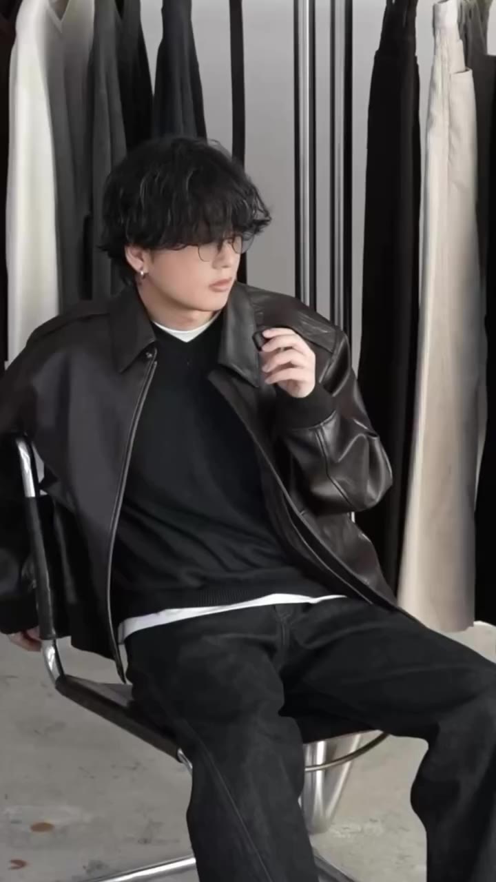 2026年秋冬 絶対に買うべきメンズ服7選!! ① A-2フライトジャケット ② ヘンリーネック / Vネックニット ③ シャツ ④…