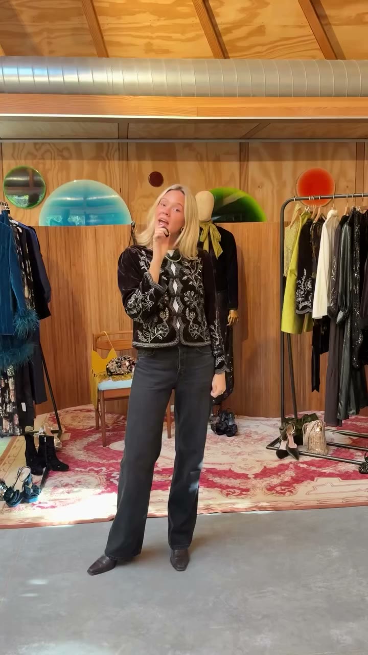 Last week we celebrated @monsoon AW26 collection at @omvedgardens and what a…