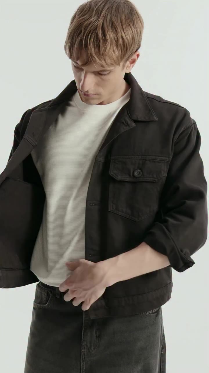 Kombine tek hamlede seviye atlat: Denim ceketler sahnede. 🔥