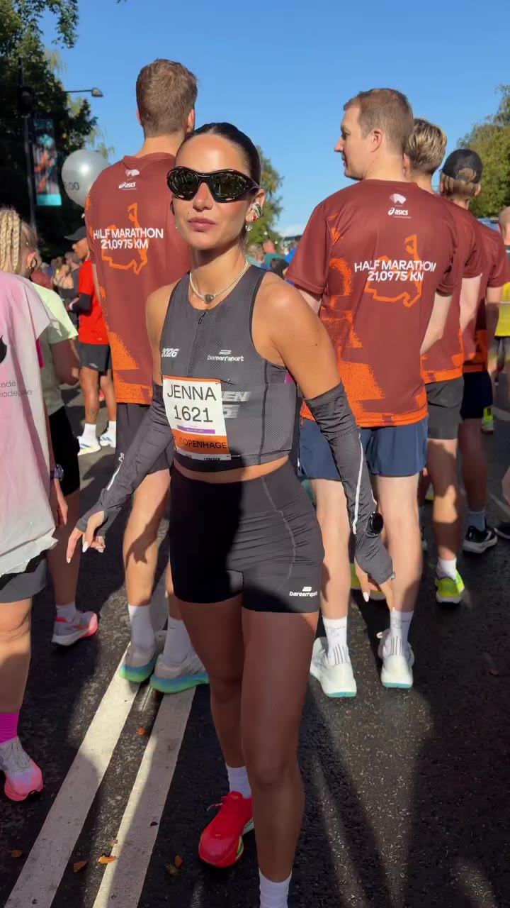 2hrs of sleep and a fever calls for a pre-race boogie