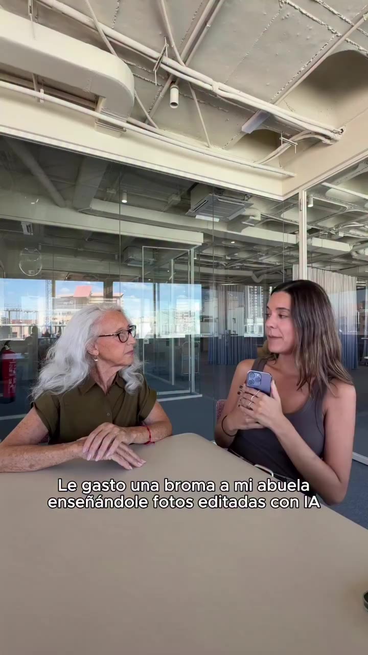 Antes de lanzar una colección, hay que pasar el filtro de la abuela, igual que…