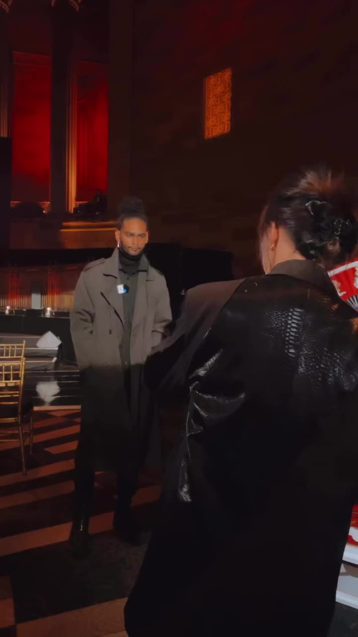 | Interview | 🇨🇳