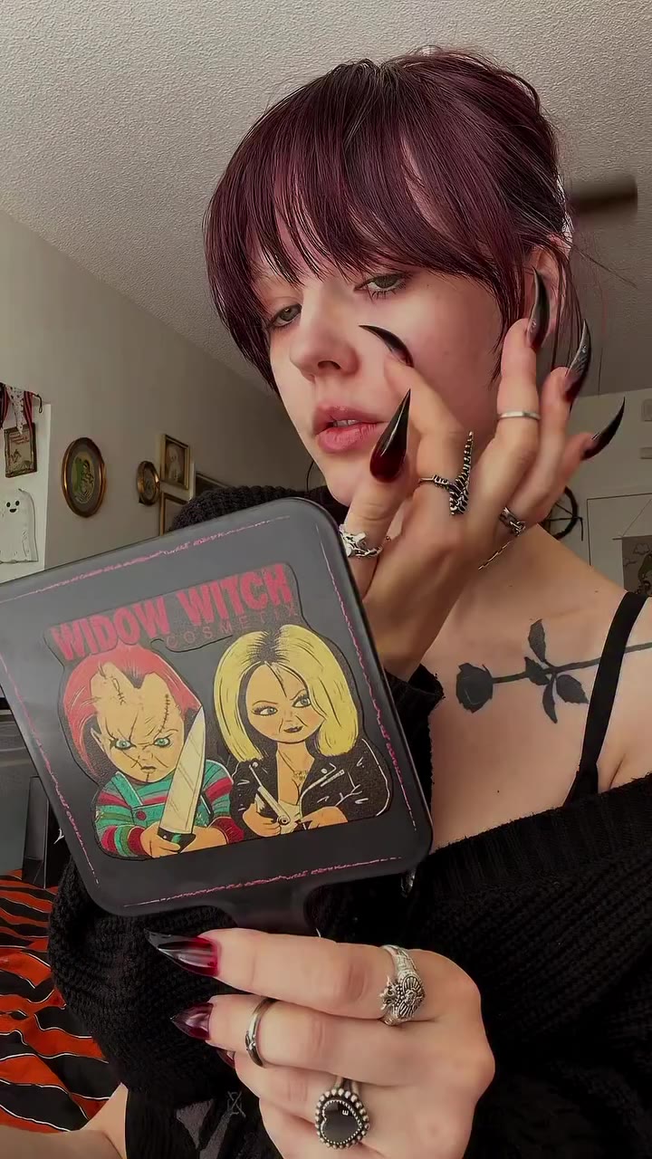 ready to haunt or hunt ghosts 👻🍂🦇 ib @dodgygrl & @blondetaki i really love…
