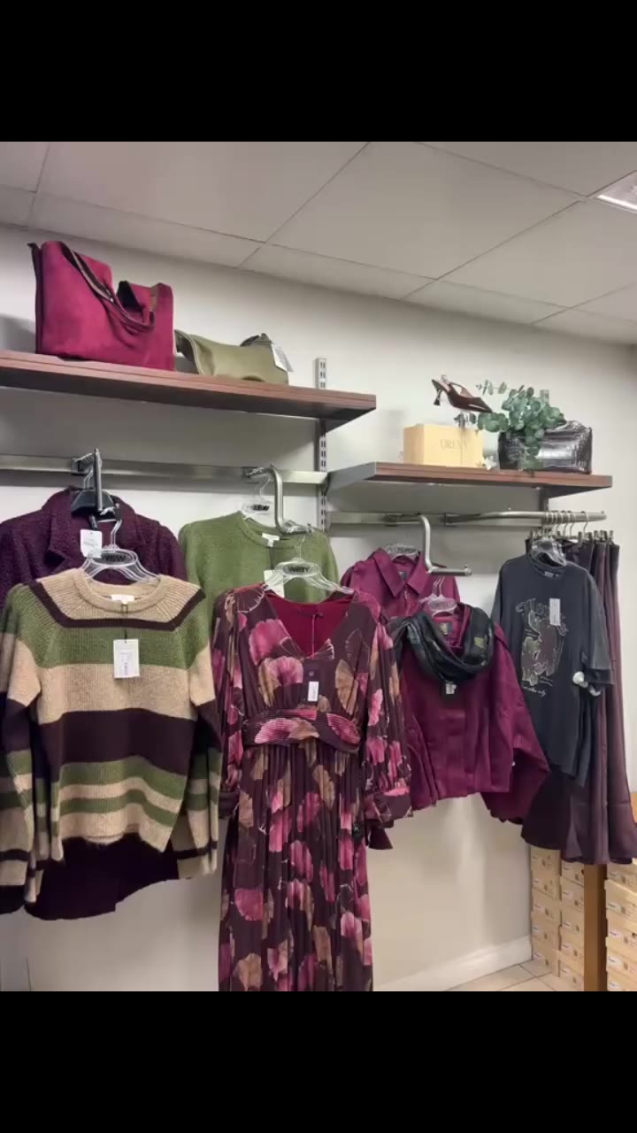 A quick look at some of our new Autumn Winter stock on our lower level floor🍂…