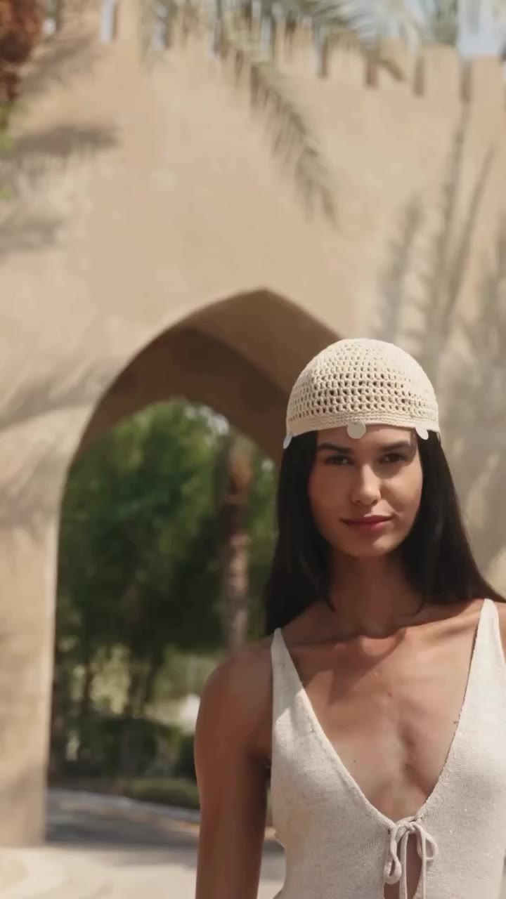 Meet Safi — made to catch the light. Woven with a subtle shimmer through soft…