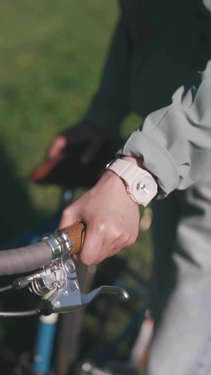 A refreshing environment and an equally refreshing watch to keep track of time…