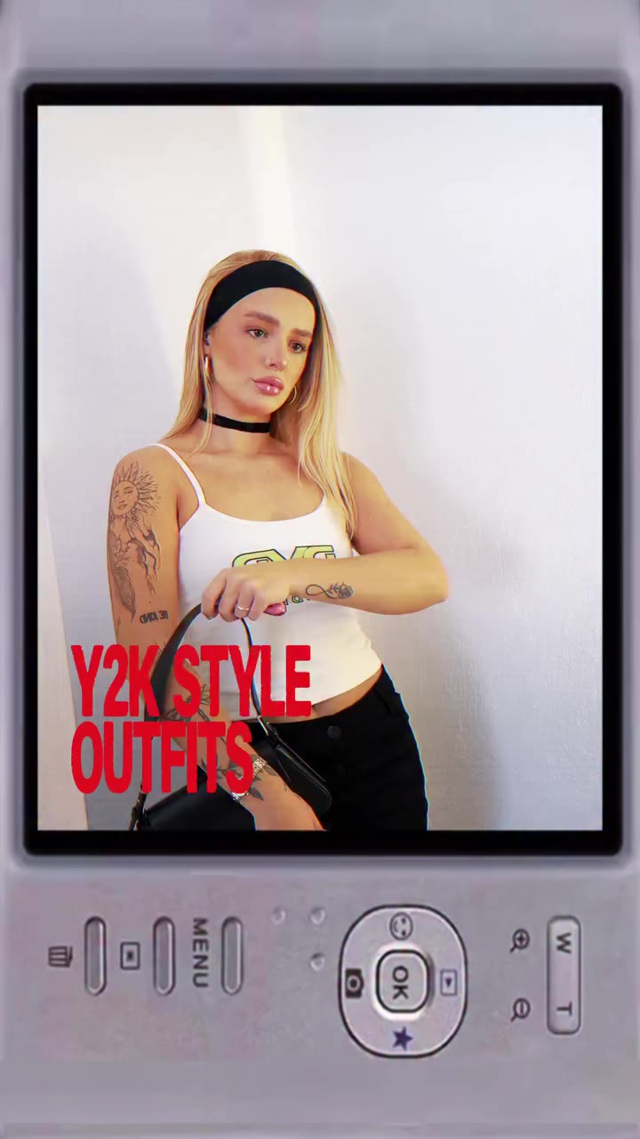 WELCOME TO THE Y2K ERA 🧡 O novo drop acaba de chegar trazendo referências dos…