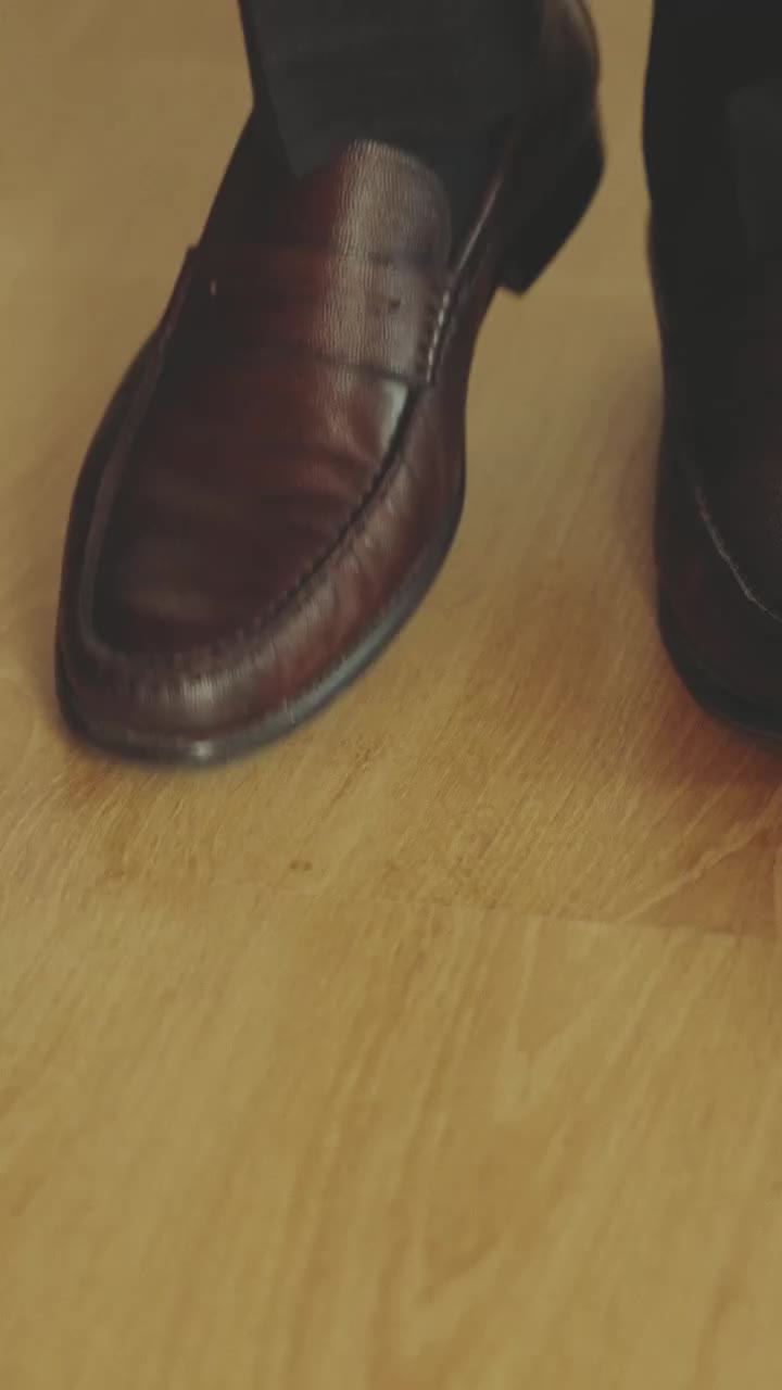 Step into sophistication 👞 #bensherman #benshermantailoring