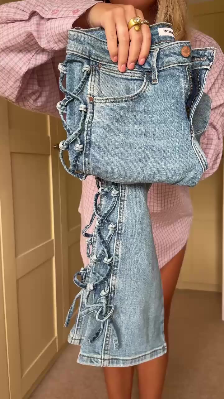 Living in Wrangler jeans - we love how @lilyiwatson styles them in three…
