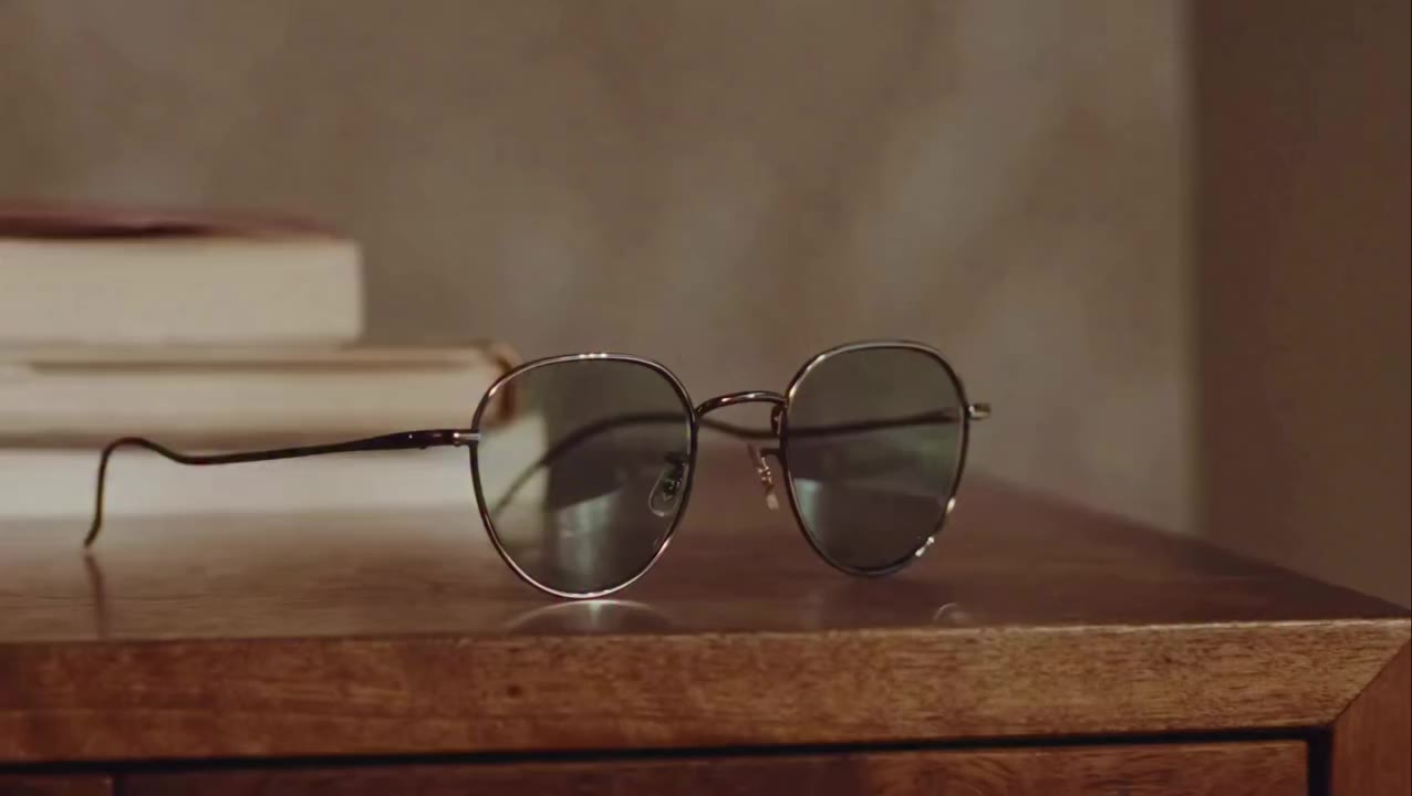 DAISUKE for Oliver Peoples Fall 2026 / Lensed by Matthew Brookes / Styled by…
