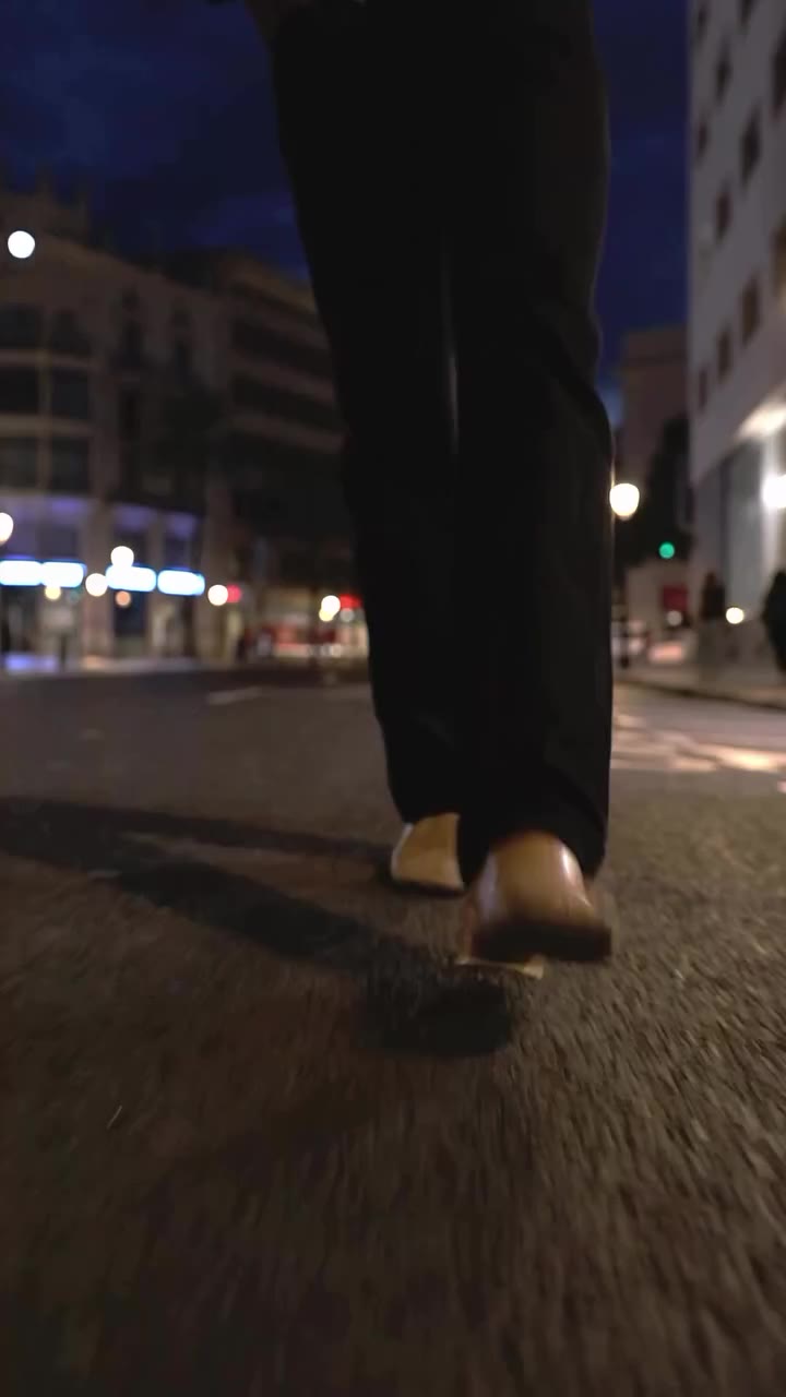 Una noche llena de velocidad con 1 Million Black de @rabanne Publi…