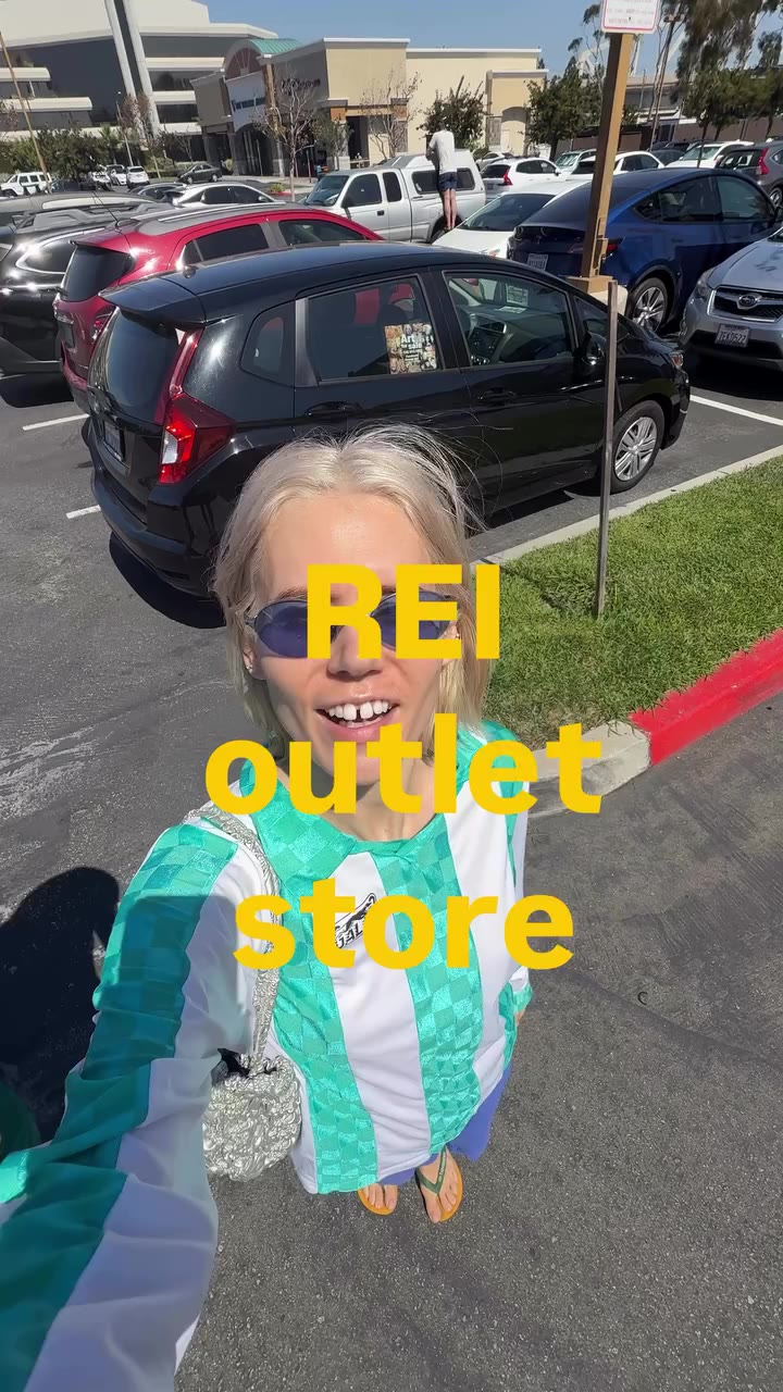 finally checked out the REI outlet / clearance/ discount store in manhattan…