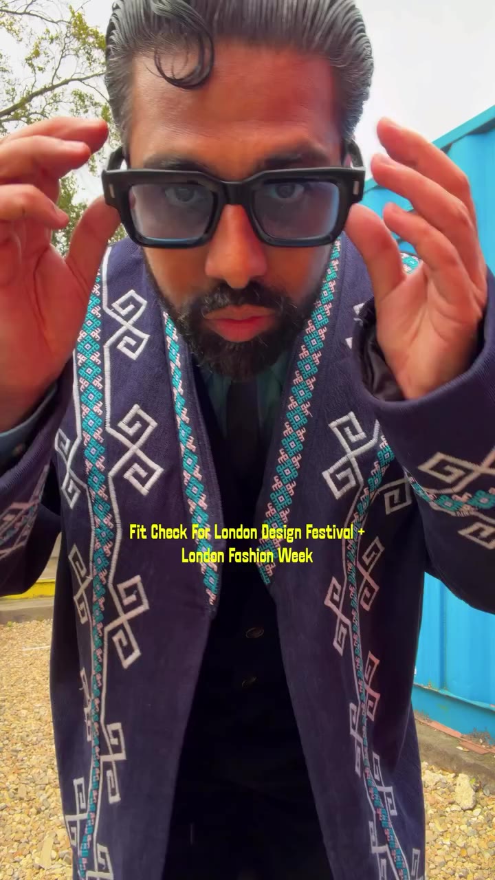 Fit check feat. my Karkalpakstan Chapan 🇺🇿 made in Nukus + tailoring by me…