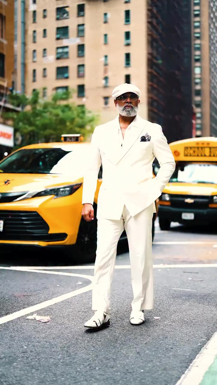 Who said you can’t wear white after Labor Day.. well I do 🫢 @stacyadamsstyle…