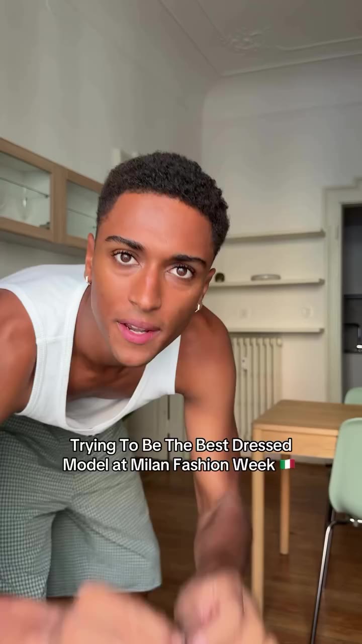 ad my ego will NOT be crushed this fashion week (I pray) Superfood cleanser…