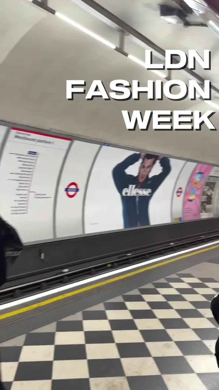 Come with me to my first LDN FASHIONWEEK Thank you @hubing @londonfashionweek…