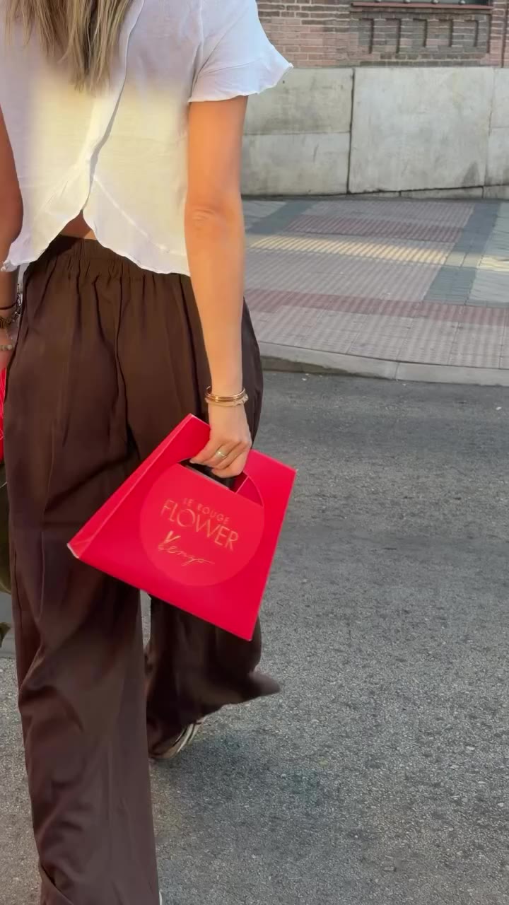 🌺 Llegó Septiembre , llegó la primavera y nació la nueva fragancia de @kenzo…