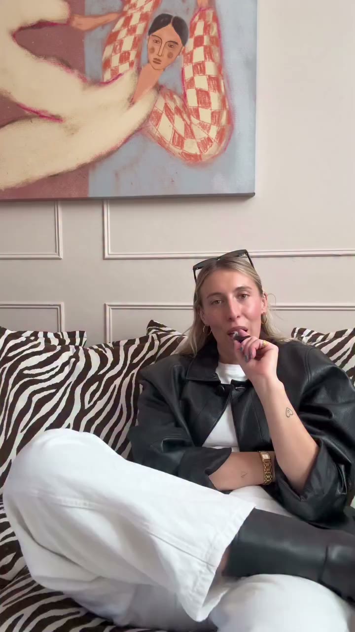 a very good september outfit idea for when we “don’t have anything to wear”…