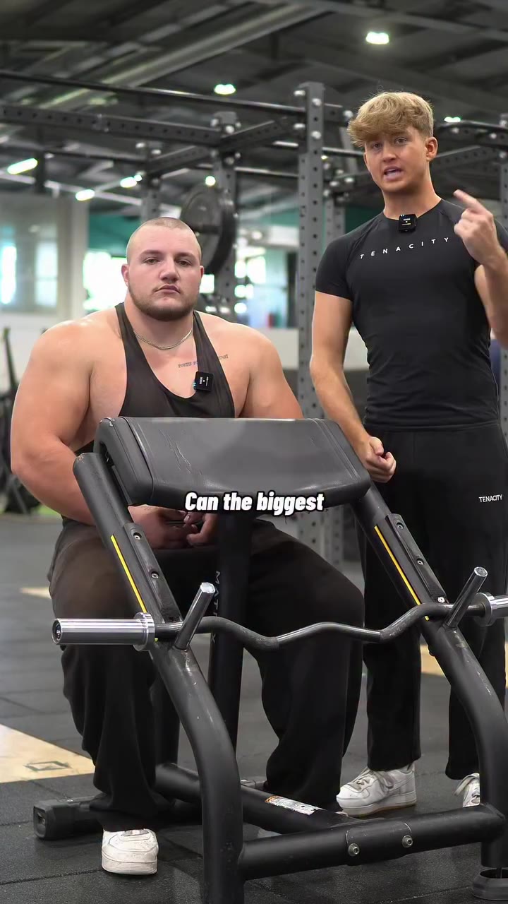 Can the biggest 20 Year Old preacher curl more than me Follow us both for more…