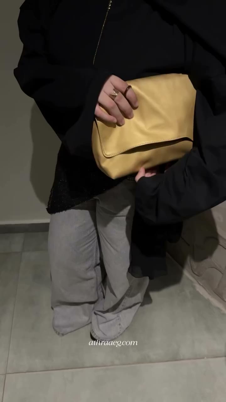 Bag @athraa_eg #explorar #fyp #bag #gold #stylish