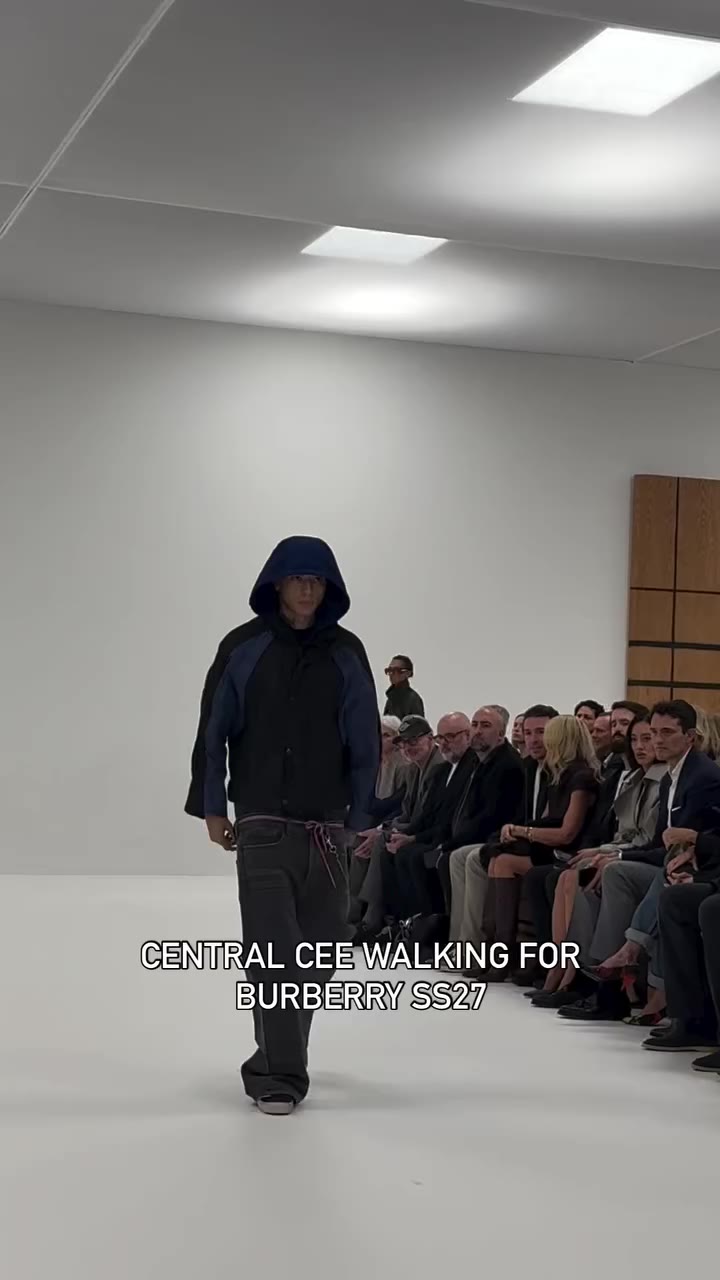 Central Cee walking for Burberry!