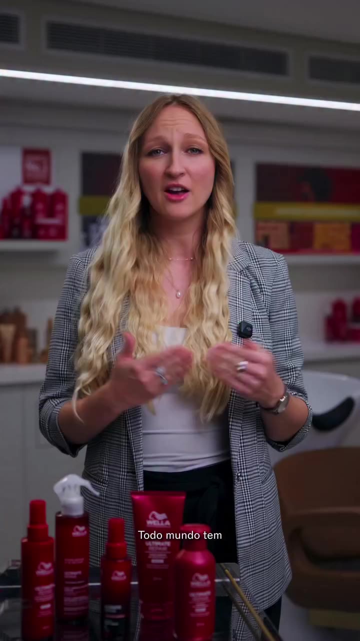 A notícia triste? Todo cabelo sofre com danos. A boa notícia? A linha Ultimate…
