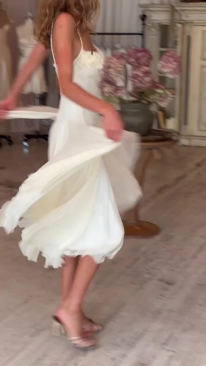 Twirling into love with our Valentina Dress 💛 Available in Butter or Scarlet…