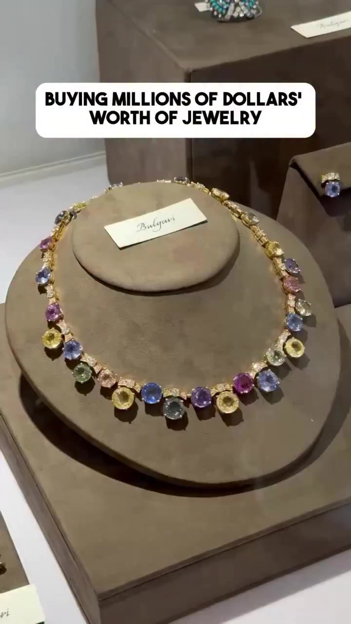 A few very intense, but incredible days at the Hong Kong Gem & Jewellery Fair…