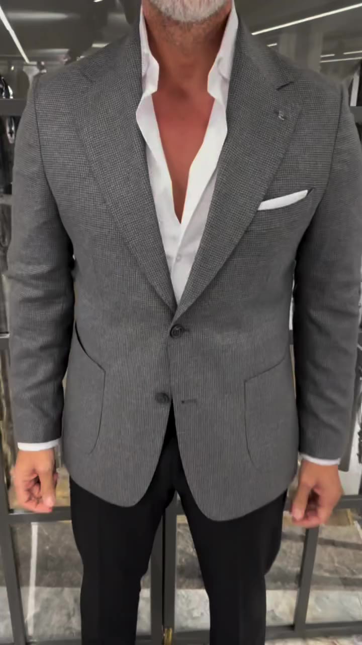 Neapolitan Shoulder / Two Pcs Suit