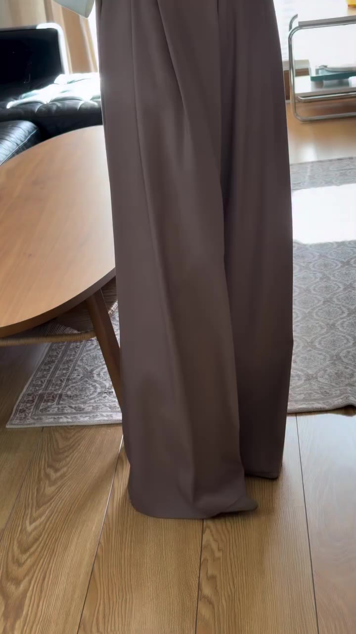 Timeless taupe 🤍