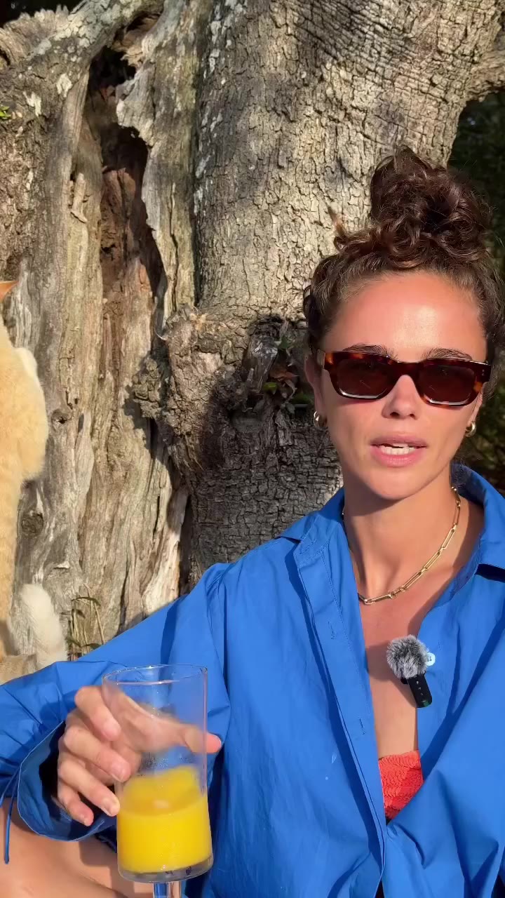 A slightly interrupted yap under the olive tree on how good vitamin c is