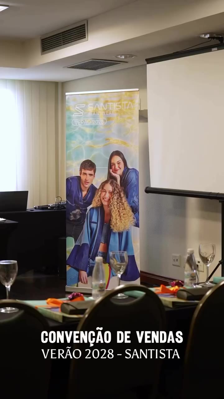 Durante o lançamento da coleção Verão 2028, a Santista promoveu também uma…