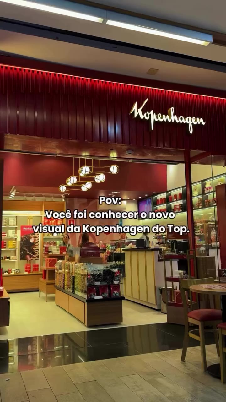 O lugar perfeito para a sua pausa ficou ainda melhor! ☕✨ A loja Kopenhagen…