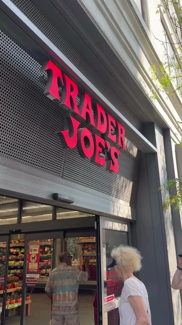 Healthy Inexpensive Lunch Options @traderjoes _ #traderjoesfinds #healthy…